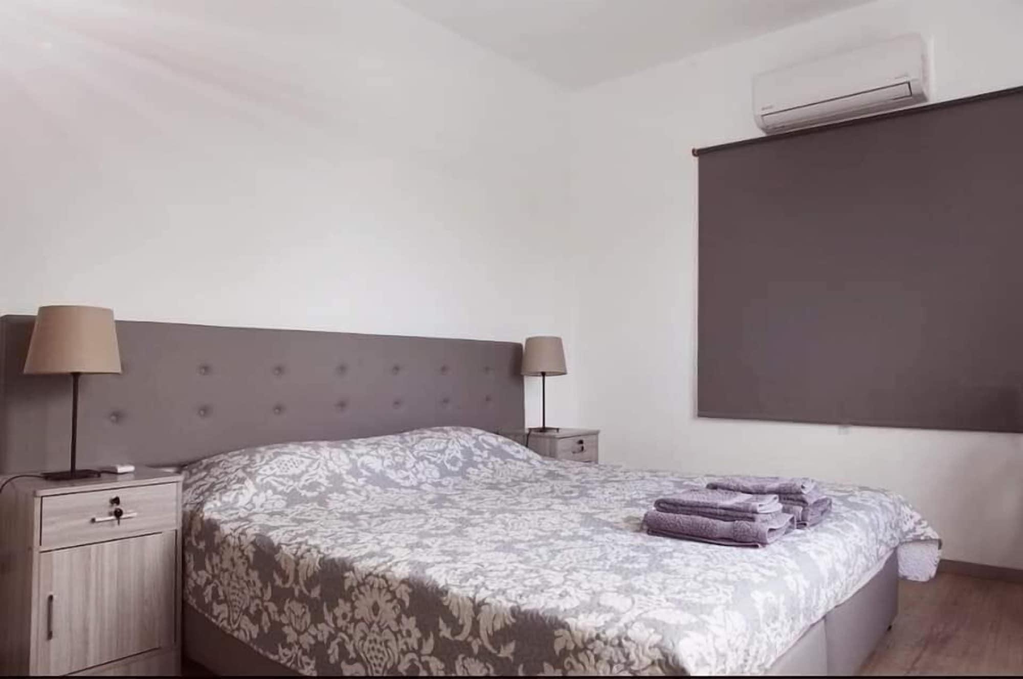 Polyxeni Hotel Apartments Limassol Eksteriør billede