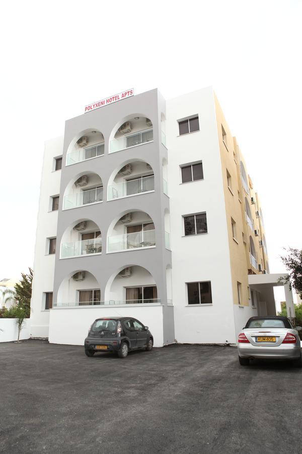 Polyxeni Hotel Apartments Limassol Eksteriør billede